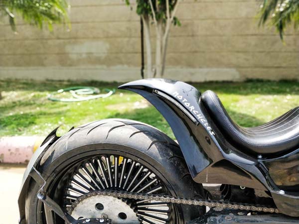 മുമ്പ് പേര് ബുള്ളറ്റ്, പക്ഷെ ഇപ്പോള്‍ ആൾ ഗോഡിസലയാണ്!