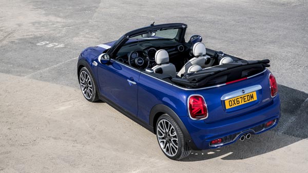 പുതിയ മിനി കൂപ്പർ ഇന്ത്യയിൽ എത്തി; വില 29.70 ലക്ഷം മുതല്‍