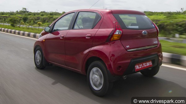 ആറു ലക്ഷത്തിന്റെ ജനപ്രിയ എഎംടി കാറുകള്‍