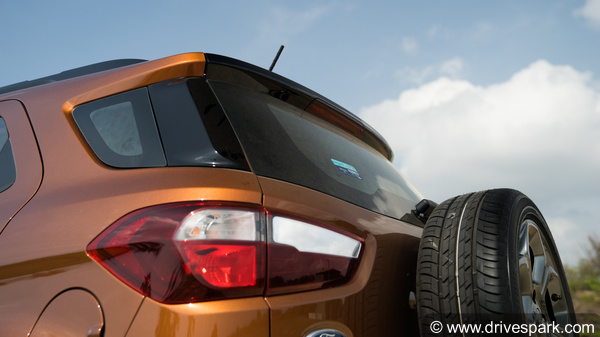 പുതുമയോടെ ഫോര്‍ഡ് ഇക്കോസ്‌പോര്‍ട് എസ് ഇക്കോബൂസ്റ്റ് — റിവ്യു