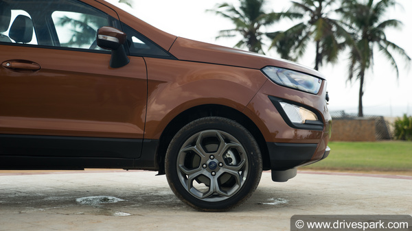 പുതുമയോടെ ഫോര്‍ഡ് ഇക്കോസ്‌പോര്‍ട് എസ് ഇക്കോബൂസ്റ്റ് — റിവ്യു