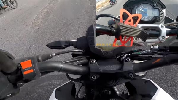 കെടിഎം 250 ഡ്യൂക്കിനോട് മഹീന്ദ്ര മോജോ മുഖാമുഖം ഏറ്റുമുട്ടിയപ്പോള്‍