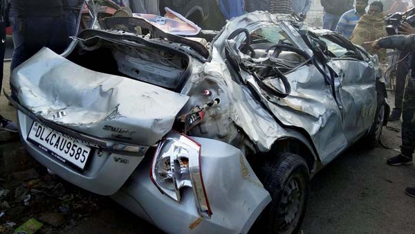 റോഡപകടങ്ങളില്‍ ഇരയാകുന്നവര്‍ക്കുള്ള നഷ്ടപരിഹാരം പത്തിരട്ടിയായി വര്‍ധിപ്പിക്കാന്‍ തീരുമാനം