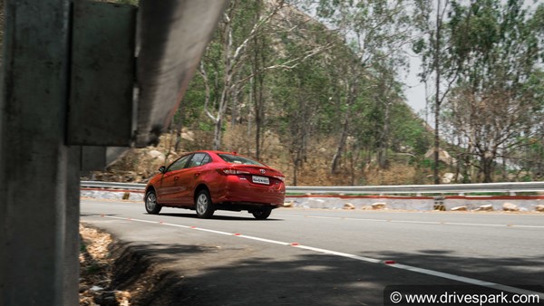 ഹോണ്ട സിറ്റിയ്ക്ക് പുതിയ എതിരാളി; ടൊയോട്ട യാരിസ് വിപണിയില്‍, വില 8.75 ലക്ഷം മുതല്‍