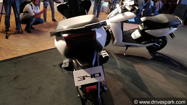 ഒറ്റ ചാര്‍ജ്ജില്‍ 60 കിലോമീറ്റര്‍, ഏഥര്‍ സ്മാര്‍ട്ട് ഇലക്ട്രിക് സ്‌കൂട്ടറുകള്‍ വിപണിയില്‍