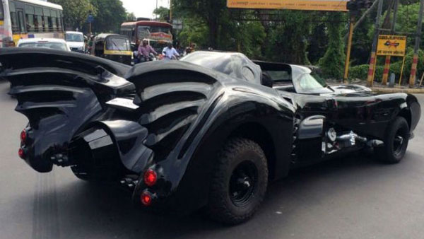 പൊന്നും വിലയുള്ള മെര്‍സിഡീസ് കാറുകളോട് ഇവര്‍ ചെയ്തത്