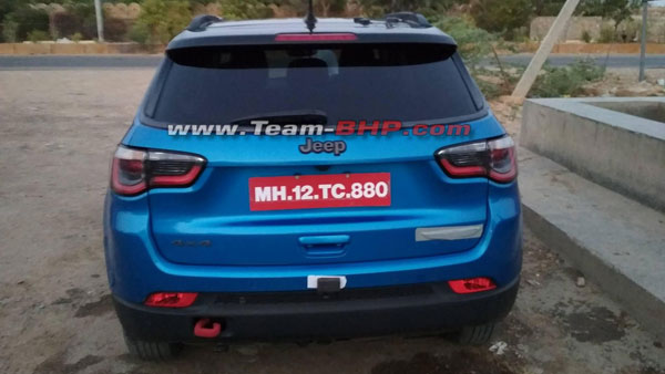 കോമ്പസ് ട്രെയില്‍ഹൊക്കുമായി ജീപ്, അടുത്തമാസം വിപണിയില്‍