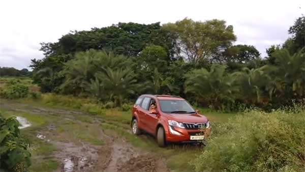 ചതുപ്പില്‍ കരുത്തുകാട്ടാന്‍ ഇറങ്ങി എസ്‌യുവികള്‍ — XUV500, ബൊലേറോ, സഫാരി സ്റ്റോം; കിതച്ചത് ആര്?