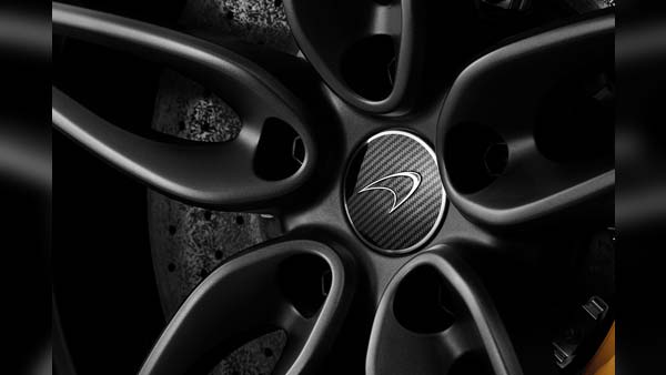 ഒന്നിനു പിറകെ ഒന്നായി മക്‌ലാരനുകള്‍ — ഇത് ഇന്ത്യയുടെ ആദ്യ മക്‌ലാരന്‍ 570S