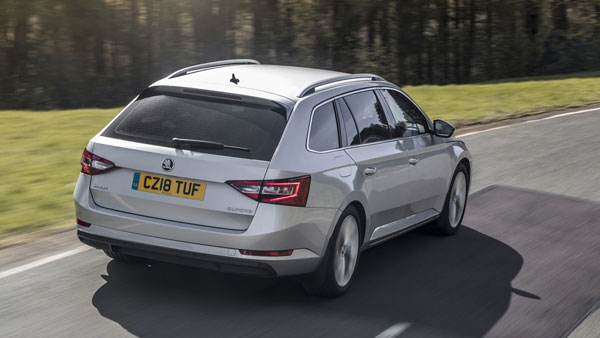 ഈ സ്കോഡ സൂപേര്ബിന് വില 1.06 കോടി രൂപ — കാരണമിതാണ് ഈ സ്കോഡ സൂപേര്ബിന് വില 1.06 കോടി രൂപ — കാരണമിതാണ്