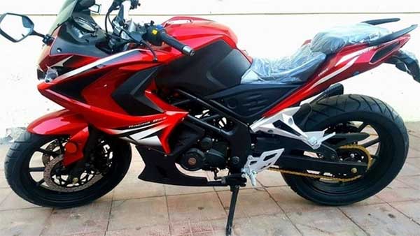 ബജാജ് പള്‍സറിന്റെ ചൈനീസ് വ്യാജന്‍ പാകിസ്താനില്‍, വാറന്റി 1,500 കിലോമീറ്റര്‍