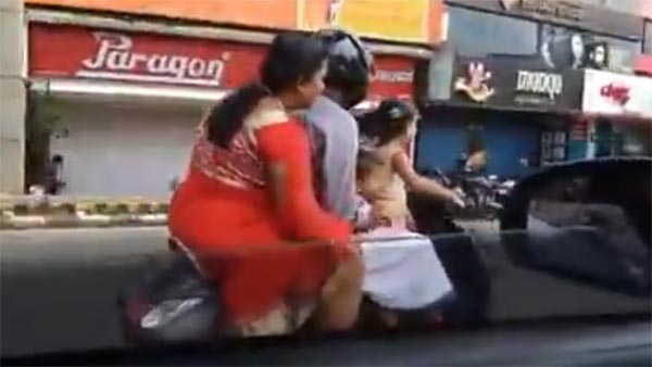 കൊച്ചിയില്‍ അഞ്ചു വയസ്സുകാരി സ്‌കൂട്ടര്‍ ഓടിച്ച സംഭവം, പിതാവിന്റെ ലൈസന്‍സ് റദ്ദു ചെയ്തു