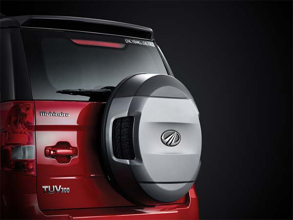 പത്തുലക്ഷത്തിന് താഴെ വില; ഫുള്‍ ടാങ്കില്‍ കൂടുതല്‍ ദൂരമോടുന്ന എസ്‌യുവികള്‍