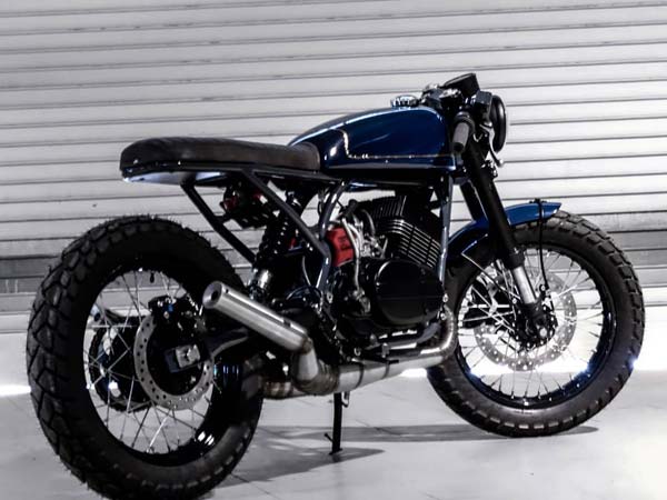 യമഹ RD350 കഫെ റേസറായാല്‍