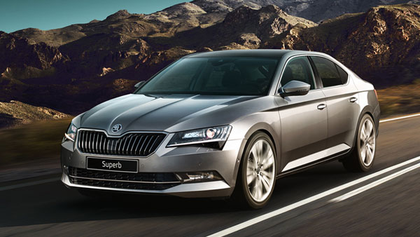 ഒരുലക്ഷം രൂപയ്ക്ക് മേലെ ഡിസ്‌കൗണ്ട്, വന്‍വിലക്കുറവില്‍ 12 കാറുകള്‍ — അറിയേണ്ടതെല്ലാം