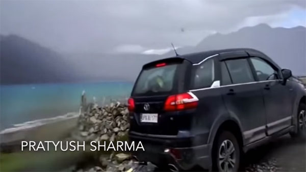 കുഴിയില്‍പ്പെട്ട് ഇന്നോവയും സ്‌കോര്‍പിയോയും, രക്ഷകനായി ടാറ്റ ഹെക്‌സ — വീഡിയോ