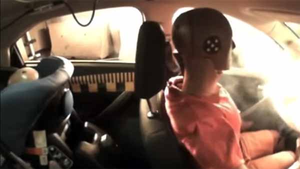 വെറുംവാക്കല്ല സുരക്ഷ, ക്രാഷ് ടെസ്റ്റില്‍ തലയുയര്‍ത്തി ടാറ്റ നെക്‌സോണ്‍