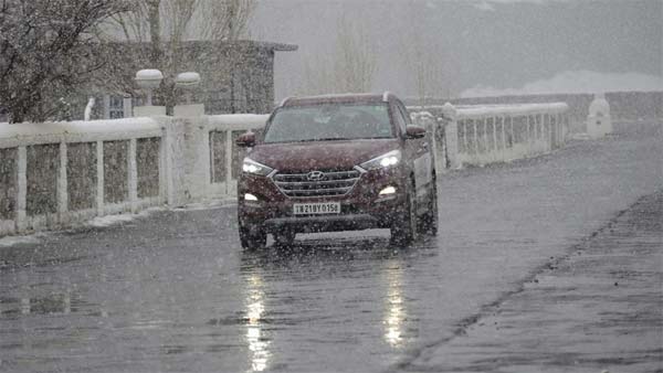 എസ്‌യുവി വാങ്ങാനുള്ള നാലു കാരണങ്ങള്‍ — ഒപ്പം പോരായ്മകളും