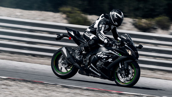 ഇന്ത്യന്‍ നിര്‍മ്മിത കവാസാക്കി നിഞ്ച ZX-10RR -ന് വില കൂടി