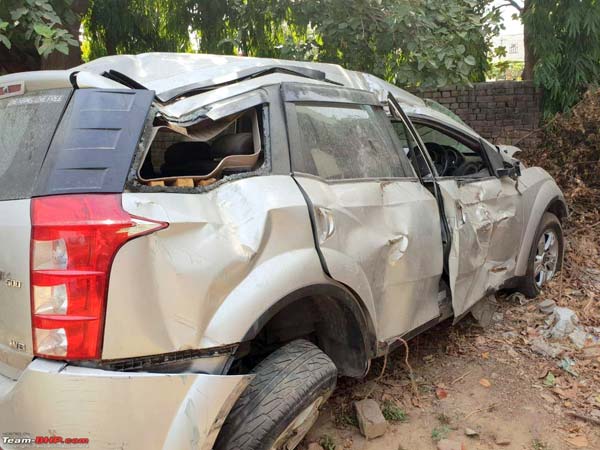 ഭീകര അപകടത്തിലും എയര്‍ബാഗുകള്‍ പുറത്തുവരാതെ XUV500 — വിശദീകരണവുമായി മഹീന്ദ്ര