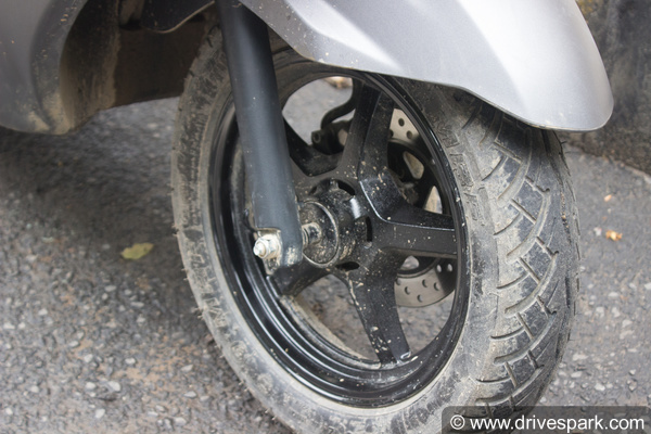 'മാക്‌സി' കുപ്പായമണിഞ്ഞ ആക്‌സസ് മാത്രമോ സുസുക്കി ബര്‍ഗ്മാന്‍ സ്ട്രീറ്റ്? — റിവ്യു