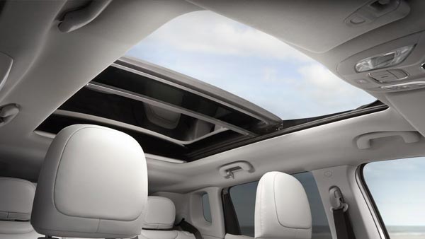 കൂടുതല്‍ സവിശേഷതകളുമായി ജീപ് കോമ്പസ് ലിമിറ്റഡ് പ്ലസ്, വില 21.07 ലക്ഷം രൂപ മുതല്‍