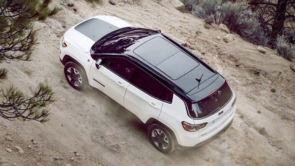 കൂടുതല്‍ സവിശേഷതകളുമായി ജീപ് കോമ്പസ് ലിമിറ്റഡ് പ്ലസ്, വില 21.07 ലക്ഷം രൂപ മുതല്‍