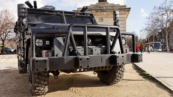 ഹമ്മറിന്റെ മാതൃകയില്‍ സൈന്യത്തിന് പുതിയ വാഹനം — ചിത്രങ്ങള്‍ പുറത്ത്