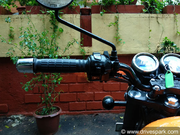 സങ്കല്‍പങ്ങള്‍ തിരുത്തി റോയല്‍ എന്‍ഫീല്‍ഡ് തണ്ടര്‍ബേര്‍ഡ് 500X — റിവ്യു