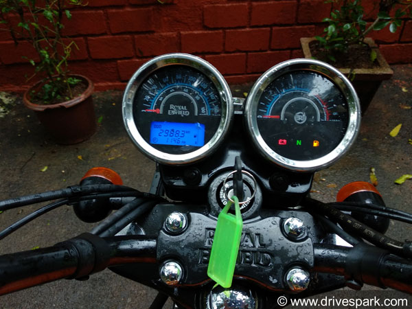 സങ്കല്‍പങ്ങള്‍ തിരുത്തി റോയല്‍ എന്‍ഫീല്‍ഡ് തണ്ടര്‍ബേര്‍ഡ് 500X — റിവ്യു