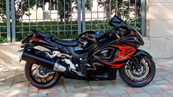 രണ്ടുലക്ഷം രൂപയ്ക്ക് ഹയബൂസയായി മാറിയ ഡോമിനാര് രണ്ടുലക്ഷം രൂപയ്ക്ക് ഹയബൂസയായി മാറിയ ഡോമിനാര്