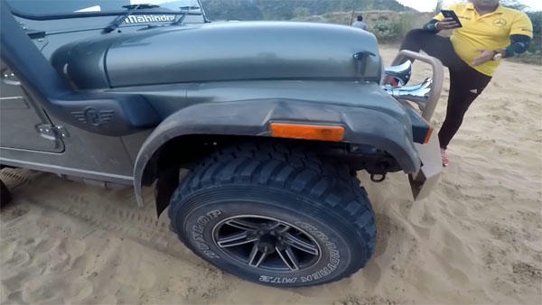 ഒരുലക്ഷത്തിന്റെ ട്രെയിന്‍ ഹോണ്‍ ഘടിപ്പിച്ച് ഥാര്‍ ഉടമ