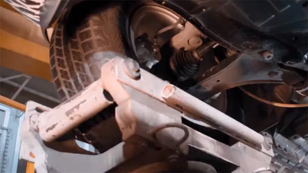 തരംഗമാകാന്‍ ടാറ്റ ഹാരിയര്‍ — ഓഫ്‌റോഡ് മികവുകാട്ടി പുതിയ വീഡിയോ