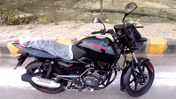 പുതിയ നിറങ്ങളില്‍ ബജാജ് പള്‍സര്‍ 150 ക്ലാസിക്