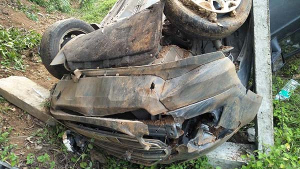 അപകടത്തില്‍ എയര്‍ബാഗ് പുറത്തുവരാതെ ഫോര്‍ഡ് ഇക്കോസ്‌പോര്‍ട്