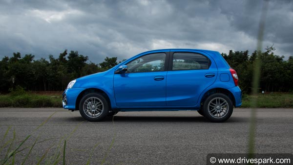 നവംബര്‍ വില്‍പ്പനയില്‍ കാലിടറി മാരുതിയും ടാറ്റയും