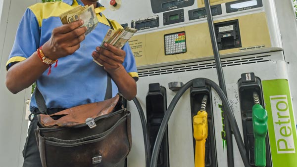 ഹോസുകളുടെ നിറം മാറ്റണം, പെട്രോള്‍ പമ്പുകളുടെ തട്ടിപ്പ് തടയാന്‍ പുതിയ നിര്‍ദ്ദേശം