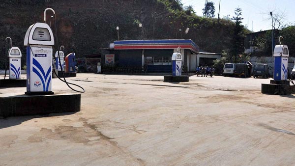 ഹോസുകളുടെ നിറം മാറ്റണം, പെട്രോള്‍ പമ്പുകളുടെ തട്ടിപ്പ് തടയാന്‍ പുതിയ നിര്‍ദ്ദേശം