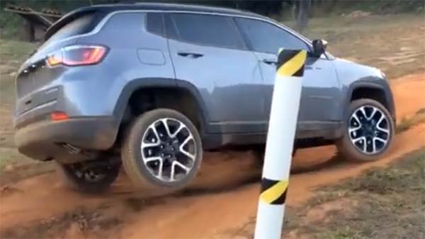 ജീപ്പ് കോമ്പസ് ഓഫ്‌റോഡിംഗിന് ഇറങ്ങിയപ്പോള്‍