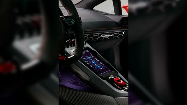 2.9 സെക്കന്‍ഡ് കൊണ്ട് നൂറു കിലോമീറ്റര്‍, ഇതാണ് പുതിയ ലംബോര്‍ഗിനി ഹുറാക്കാന്‍ ഇവോ