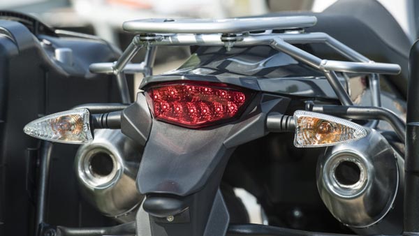 80,000 രൂപ വിലക്കിഴിവില്‍ എസ്ഡബ്ല്യുഎം സൂപ്പര്‍ഡ്യൂവല്‍ 650