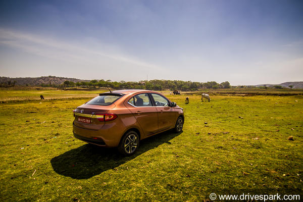 ടിഗോര്‍, ടിയാഗൊ മോഡലുകള്‍ പുതുക്കി ടാറ്റ