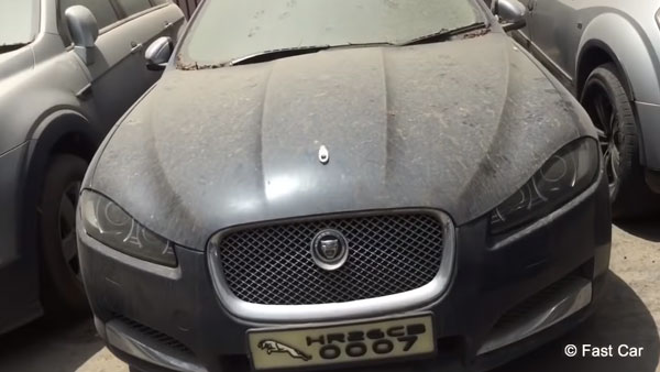 ജാഗ്വര്‍ മുതല്‍ റേഞ്ച് റോവര്‍ വരെ, ആര്‍ക്കും വേണ്ടാതെ ഉപേക്ഷിക്കപ്പെട്ട് ആഢംബര കാറുകള്‍ — വീഡിയോ