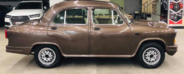 അംബാസഡര്‍ ആഢംബര കാറാവുമ്പോള്‍