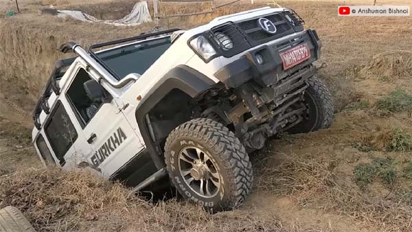ഓഫ്‌റോഡിങ്ങിന് ഇറങ്ങിയ ഫോഴ്‌സ് ഗൂര്‍ഖ എക്‌സ്ട്രീം — വീഡിയോ