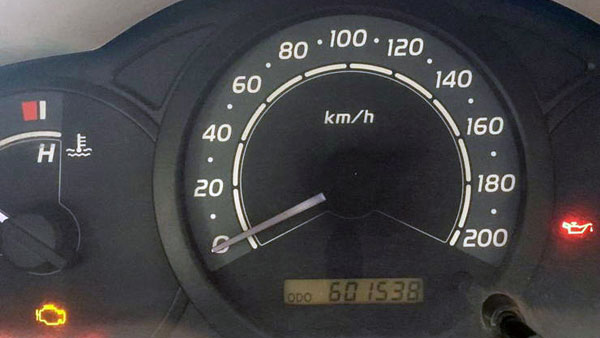 പിന്നിട്ടത് ആറ് ലക്ഷം കിലോമീറ്റര്‍, ഇപ്പോഴും ഈ ഇന്നോവ കരുത്തന്‍