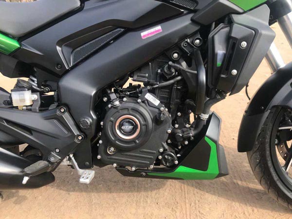 പ്രീമിയം വിശേഷങ്ങളുമായി 2019 ബജാജ് ഡോമിനാര്‍ 400