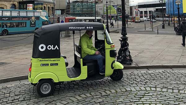 യുകെയില്‍ ഓട്ടോറിക്ഷകള്‍ അണിനിരത്തി ഓല