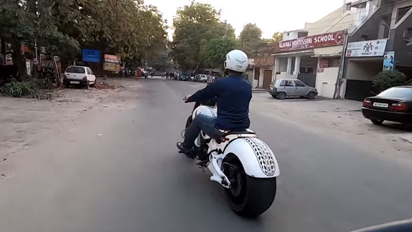 13 ലക്ഷം രൂപയ്‌ക്കൊരു ബുള്ളറ്റ് മോഡിഫിക്കേഷന്‍ — വീഡിയോ