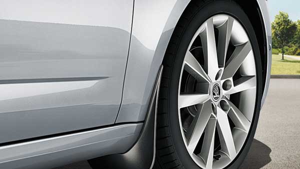 ഹൈബിഡ് ആവാനൊരുങ്ങി ഒക്ടാവിയ, 2020 -ന് വിപണിയില്‍